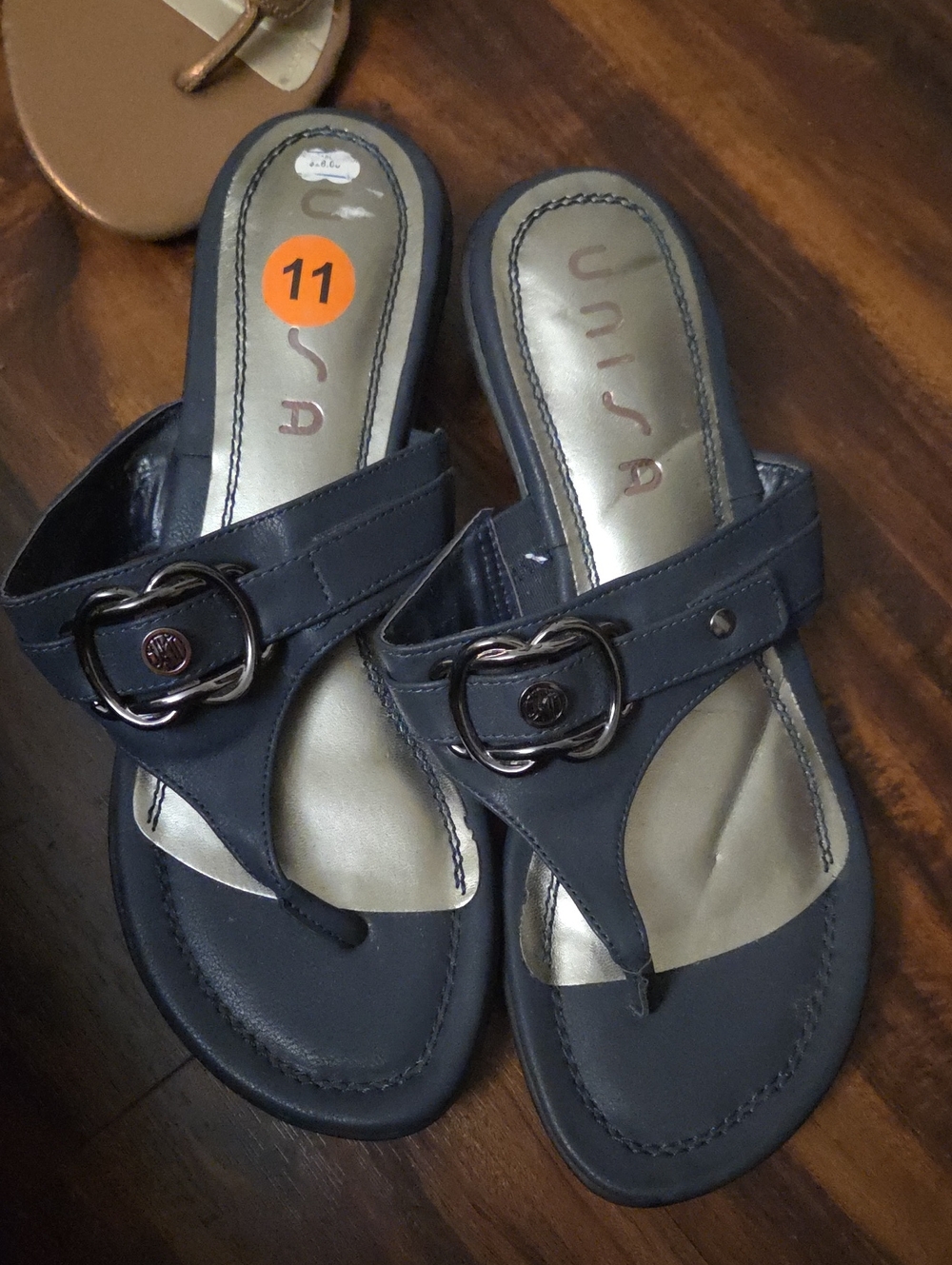 Unisa Navy Leather Thong Sandals with Decorative Buckle